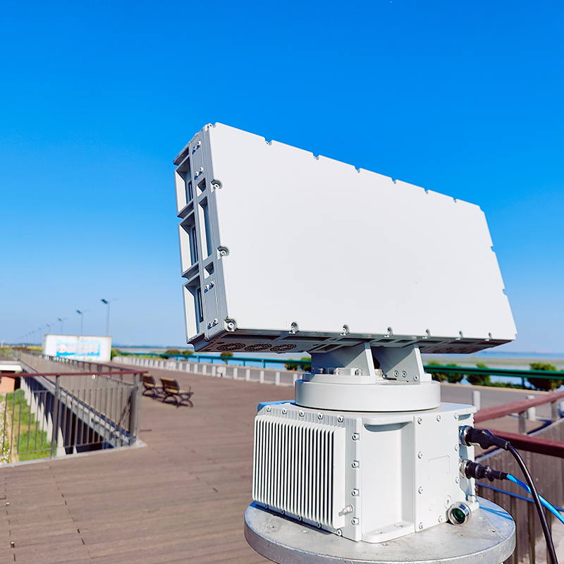 Radar de vigilancia de objetivos de baja altitud